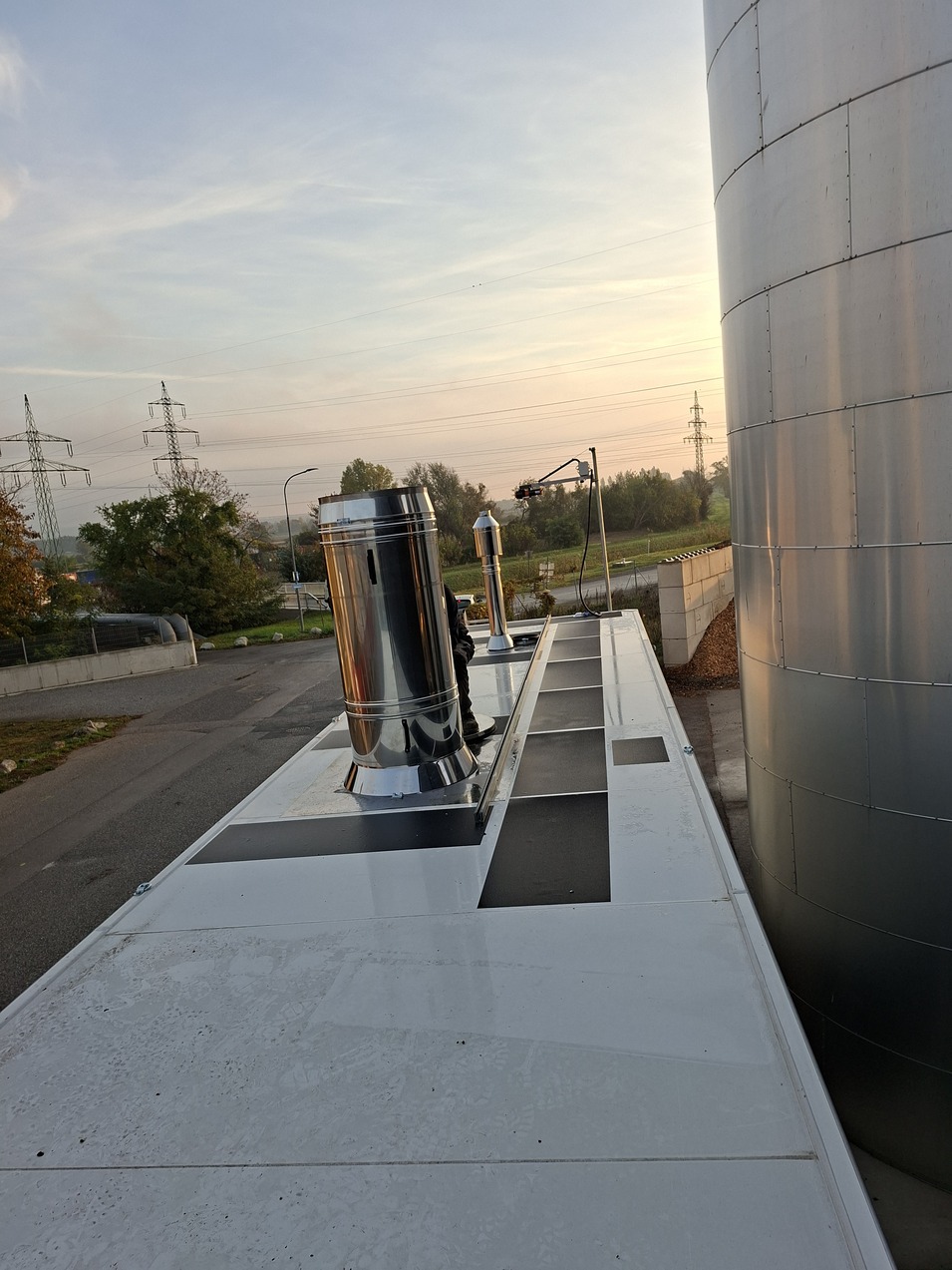 Fotos vom Aufbau der Mobilen Heizanlage