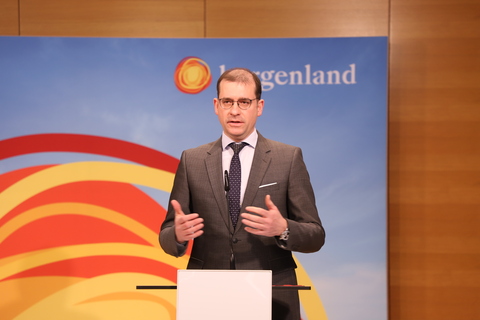 Der neue Landesjagdkoordinator des Burgenlandes, DI Hans Peter Weiss, im Rahmen einer Pressekonferenz in Eisenstadt.
