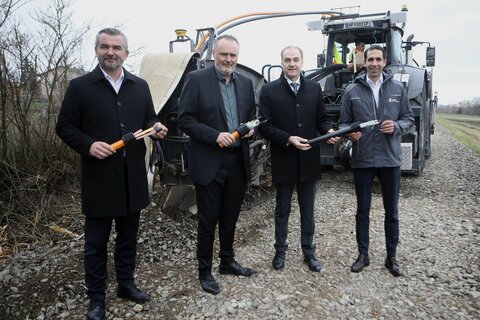 Heinrich Dorner, Hans Peter Doskozil, Leonhard Schneemann und Stephan Sharma