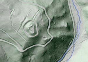 Abb. 2: Das Geländemodell auf Grundlage des LIDAR-Scans zeigt die Wall-Graben-Anlage der ehemaligen Burg, Quelle: Geodaten Burgenland, bearb. W. Tögel. Quelle: Geodaten Burgenland, bearb. W. Tögel.