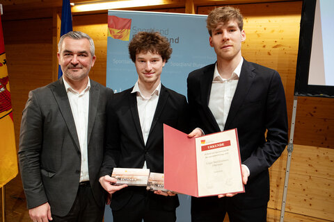 Die Mannschaft der Gunners Oberwart erhielt die Urkunde für den Österreichischen Meistertitel in der win2day Bundesliga Herren.