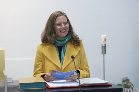 LH-Stv.in Anja Haider-Wallner bei der Weinsegnung der Podersdorfer SeeWinzer.