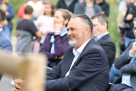 LH Hans Peter Dodkozil bei der Eröffnung des Zubaus des Kindergarten Illmitz