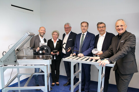 DI Marcus Keding, Geschäftsführer Forschung Burgenland, MMag. Dr. Gabriele Ambros, Aufsichtsratsvorsitzende der FH Burgenland, Bgm. Mag. Thomas Steiner, Dr. Leonhard Schneemann, Landesrat für Wirtschaft und Forschung, Vizebgm. Otto Kropf, Mag. Georg Pehm, Geschäftsführer der FH Burgenland