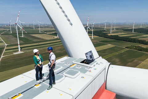 Landeshauptmann-Stellvertreterin Anja Haider-Wallner besuchte den en PÜSPÖK Super-Hybridpark in Nickelsdorf
