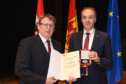 Arnold Paul Putz erhielt das Große Silberne Ehrenzeichen