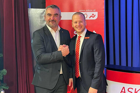 Landesrat Mag. Heinrich Dorner gratulierte dem neuen ASKÖ-Präsidenten NAbg. Maximilian Köllner, MA, zur Wahl.