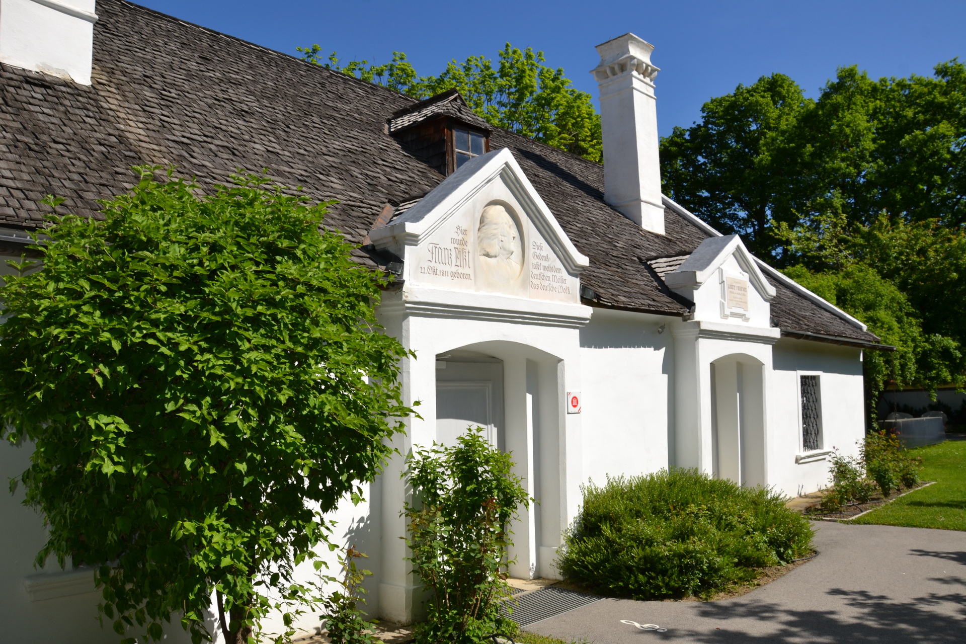 Liszt Museum Raiding