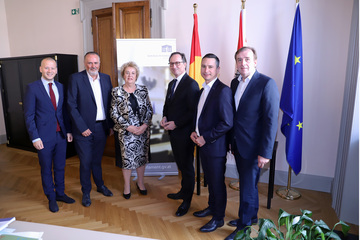 Parlamentarischer Enquete zur Zukunft der Pflege und gesundes Altern