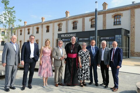 Eröffnung Volksschule Bruckneudorf