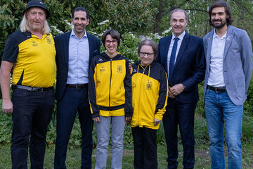 landesrat Schneemann gratulierte den burgenländischen Athlet*innen der Special Olympics Winterspiele 2024