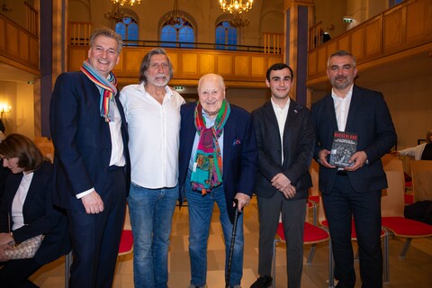 David Joseph, Norbert Blecha, Innenminister a.D. Karl Blecha, Dan Saad und Landesrat Heinrich Dorner nach der Filmpräsentation in der ehemaligen Synagoge Kobersdorf
