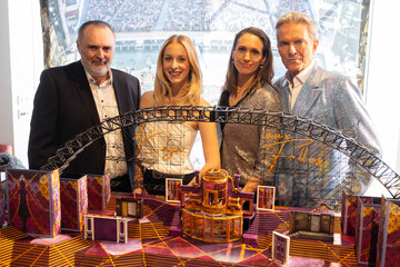 Landeshauptmann Hans Peter Doskozil, Anna Rosa Döller, Ines Hengl-Pirker und Generalintendant Alfons Haider