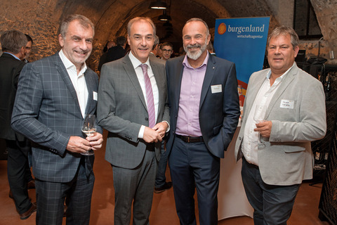 Unternehmer Günter Kurz (Kurz Hotels GmbH), Landesrat Leonhard Schneemann, Hotelier Peter Prisching und Taxiunternehmer Roland Horvath (v.l.).