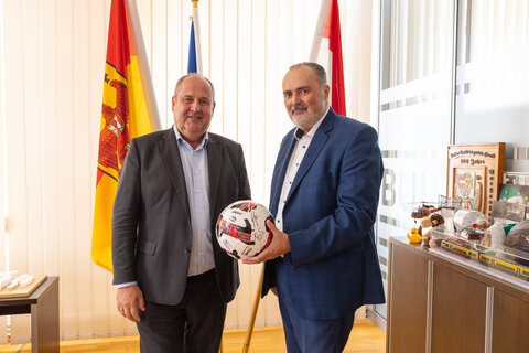 ÖFB-Präsident Josef Pröll und Landeshauptmann Hans Peter Doskozil