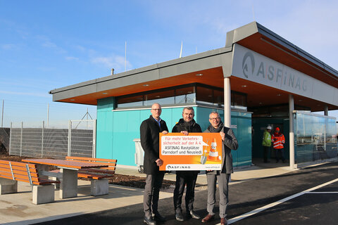 ASFINAG-GF DI Andreas Fromm, Infrastrukturlandesrat Mag. Heinrich Dorner, ASFINAG-GF DI Alexander Walcher