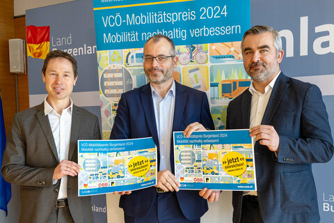 Landesrat Heinrich Dorner präsentiert den VCÖ-Mobilitätspreis 2024
