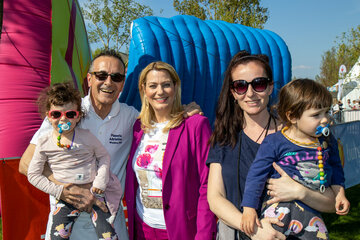 Landesrätin Mag. (FH) Daniela Winkler beim Besuch des Familienfestes in Neusiedl am See