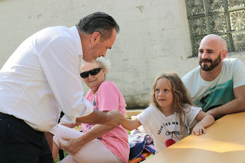 Gratis Sommerbetreuung für die Kinde mit Spiel, Sport, Spaß und großem Sommerfest