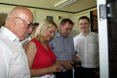 Neuer “Industrie-Schulungs-Roboter” präsentiert