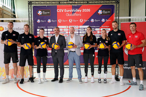 Volleyball-Nationalteams beginnen mit Vorbereitungen für EM-Qualifikation im Burgenland mit Landesrat heinrich Dorner
