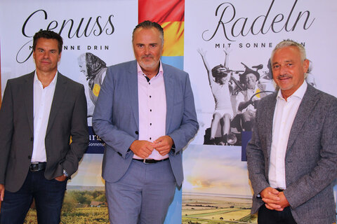 Landeshauptmann Hans Peter Doskozil, Didi Tunkel, Geschäftsführer Bgld. Tourismus GmbH, und Hannes Anton, Dachmarke Burgenland, präsentierten sensationelle Zuwachsraten für den burgenländischen Tourismus.