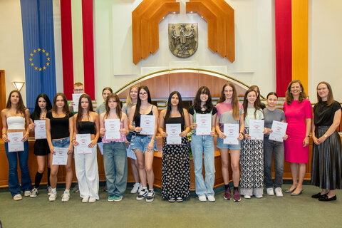 Finanzführerschein Bundesgymnasium Mattersburg 5a