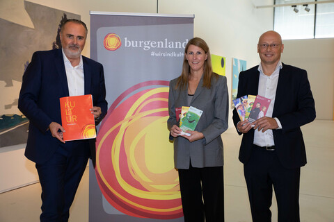 Landeshauptmann Hans Peter Doskozil präsentierte mit Kultur-Betriebe Burgenland Geschäftsführerin Barbara Weißeisen-Halwax und Thomas Mersich, Kaufmännischer Leiter bei den Kulturbetrieben Burgenland, im Kultur- und Kongresszentrum in Eisenstadt das Programm der Burgenländischen Kulturzentren 2023/2024