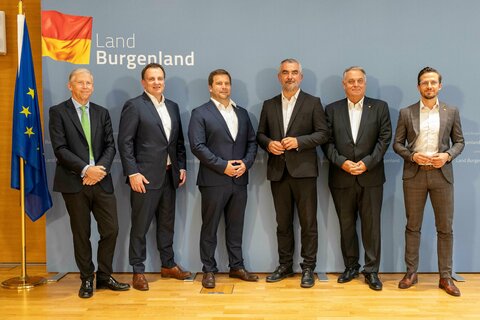 Landesrat Heinrich Dorner präsentiert die Zusammenarbeit zwischen Land und Mobilitätspartnern