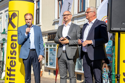 Landesrat Dr. Leonhard Schneemann, Chorverband-Burgenland-Präsident Gerhard Bauer und Eisenstadts Bürgermeister LAbg. Mag. Thomas Steiner bei der dritten „Langen Nacht der Chöre“.