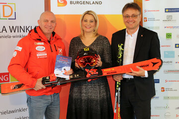 Alexander Hegedüs vom Burgenländischen Skiverband, Landesrätin Maga Daniela Winkler und Energie-Burgenland-Vorstandsdirektor Michael Gerbavsits freuen sich auf eine gelungene 46. Burgenländische Skiwoche.