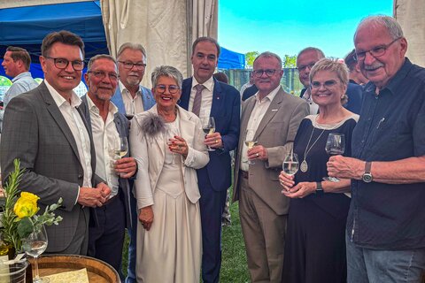 GVV Präsident Bgm. Erich Trummer, Alt-Bürgermeister Alfred Krenn (Sigless, 2002-2012), Alt-Bürgermeister Josef Kutrovatz (Sigless, 2012-2021), Bgm.in Ulrike Kitzinger, Landesrat Dr. Leonhard Schneemann, Alt-Landeshauptmann Hans Niessl, Herbert Wagner, Doris Wagner