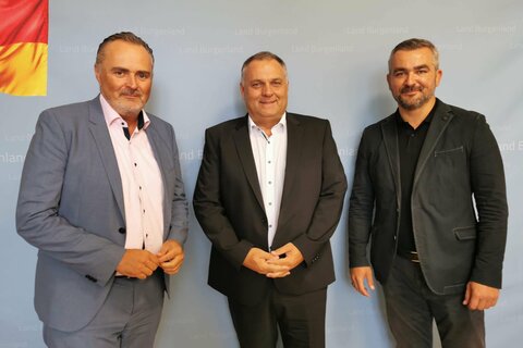 Landeshauptmann Hans Peter Doskozil, VBB-Geschäftsführer Wolfgang Werderits und Landesrat Heinrich Dorner;