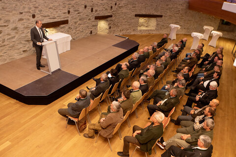 Übersichtsbild über den Empfang auf Burg Schlaining.