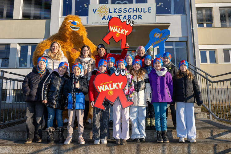 Am 23. Jänner 2026 startet die 15. Auflage der 24 Stunden Burgenland Extrem Tour rund um den Neusiedler See. Bildungs- und Jugendlandesrätin Mag.a (FH) Daniela Winkler freut sich gemeinsam mit den Veranstaltern besonders über die rege Teilnahme an den Jugendformaten „School of Walk“ und „Walky“.