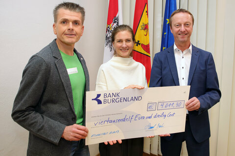 Ultraläufer Martin Trimmel, die geschäftsführende Landesvorsitzende von MOKI Burgenland Doris Zoder-Spalek, MBA, und Landeshauptmann-Stellvertreter Johann Tschürtz