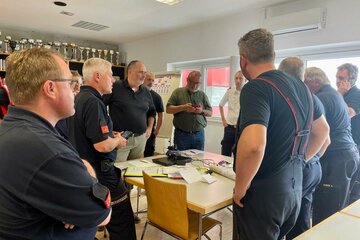 LH Doskozil bei der Lagebesprechung zur Hochwasserkatastrophe