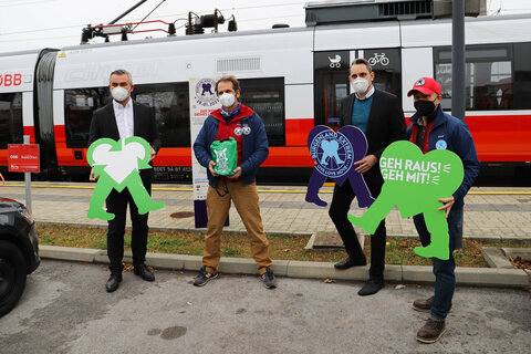 Landesrat Heinrich Dorner, Michael Oberhauser (Burgenland Extrem), DI(FH) Christof Hermann (ÖBB Regionalmanager Ostregion/Personenverkehr), Tobias Monte (Burgenland Extrem)