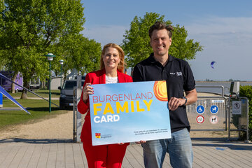 Landesrätin Daniela Winkler und Veranstalter Daniel Hupfer.