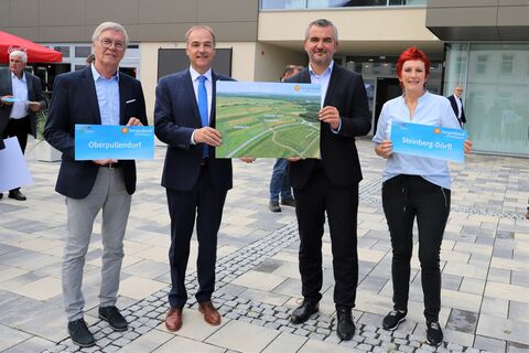 (v.l.n.r.) Bürgermeister der Stadtgemeinde Oberpullendorf, Rudolf Geißler; Landesrat Dr. Leohnard Schneemann; Landesrat Mag. Heinrich Dorner und Bürgermeisterin der Marktgemeinde Steinberg-Dörfl, Klaudia Friedl;