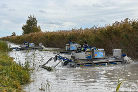 LAndesrat Heinricht Dorner präsentiert Maßnahmen des Seemanagements Burgenland am Neusiedler See