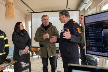 LH-Stv.in Mag.a Astrid Eisenkopf und LR Mag. Heinrich Dorner mit HBI Michael Krenn