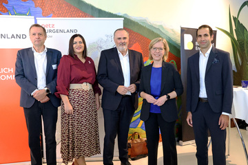 Klimaschutzministerin Leonore Gewessler, Landeshauptmann Hans Peter Doskozil und Landeshauptmann-Stellvertreterin Astrid Eisenkopf beim  KlimaDialog in Eisenstadt