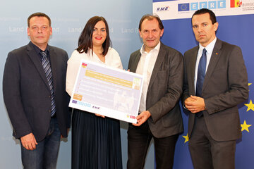 Roman Sodoma (RMB), Landesrätin Mag. Astrid Eisenkopf, DI Johann Binder (Forschung Burgenland) und Mag. (FH) Harald Horvath (RMB).