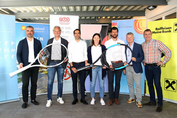 Freuen sich auf die „Burgenland Energie ÖTV-Staatsmeisterschaften 2022“ - v.l.: Sportlandesrat Mag. Heinrich Dorner, ÖTV-Präsident Mag. Martin Ohneberg, Dr. Stephan Sharma, CEO Burgenland Energie, ÖTV-Sportkoordinatorin Mag.a Marion Maruska, ÖTV Sportdirektor Jürgen Melzer, ÖTV-Geschäftsführer Thomas Schweda, Veranstalter BTV-Präsident Günter Kurz