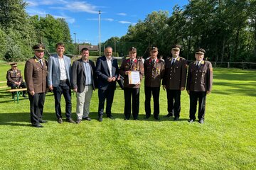 Landeshauptmann Hans Peter Doskozil beim Jubiläumsfestakt „80 Jahre FF Kroisegg“