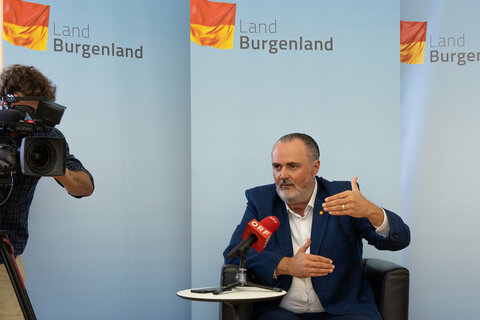 Landeshauptmann Hans Peter Doskozil präsentierte im Rahmen einer Pressekonferenz ein Landes-Entlastungspaket für Gemeinden.