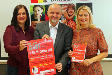 Landesrätin Astrid Eisenkopf, Bildungsdirektor Heinz Josef Zitz und Landesrätin Daniela Winkler.