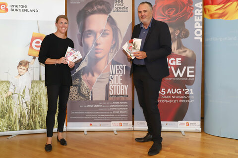 Landeshauptmann Hans Peter Doskozil und KBB-Geschäftsführerin DI Barbara Weißeisen-Halwax präsentierten das Kultursommer-Burgenland-Programm