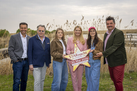 Didi Tunkel, Martin Gastinger, Caro Fux, Daniela Winkler, Die Mayerin und Gerfried Zmölnig